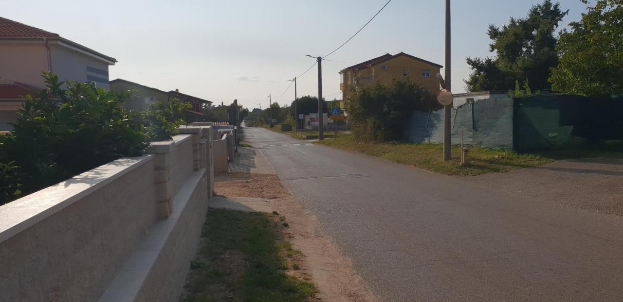 Apartmani Citrus Novigrad Filipac Esterno foto